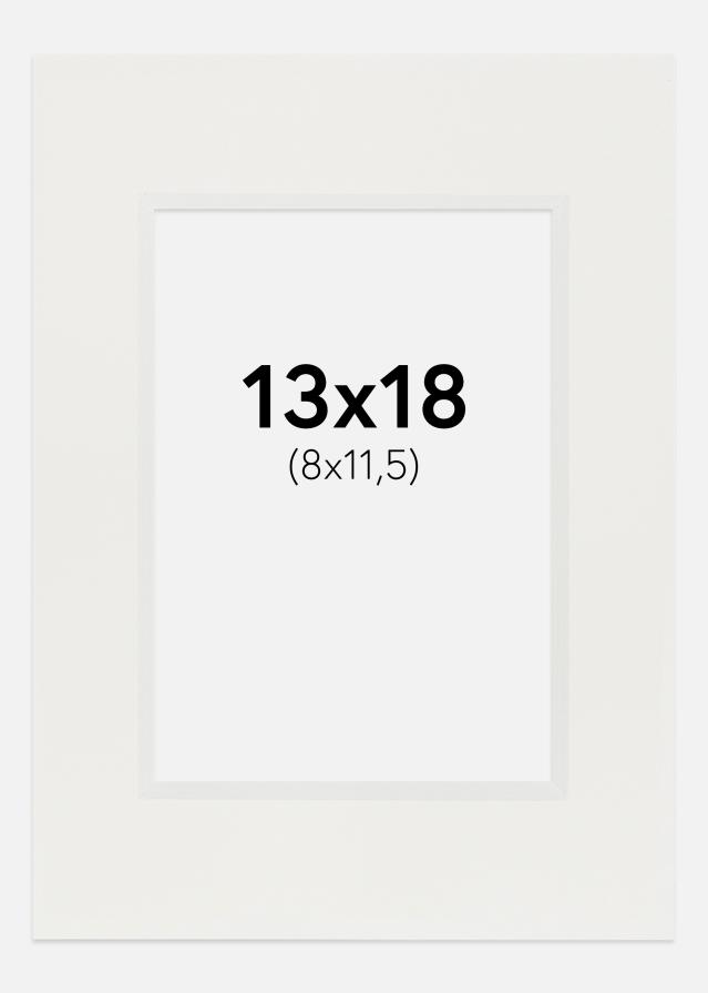 Pasparta Biela 3 mm Biely stred 13x18 cm (8x11,5)