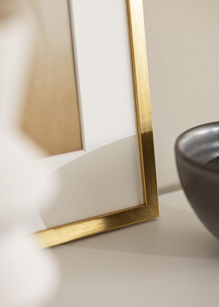 Rám Edsbyn Zlato 40x45 cm - Pasparty Biela 28x34 cm