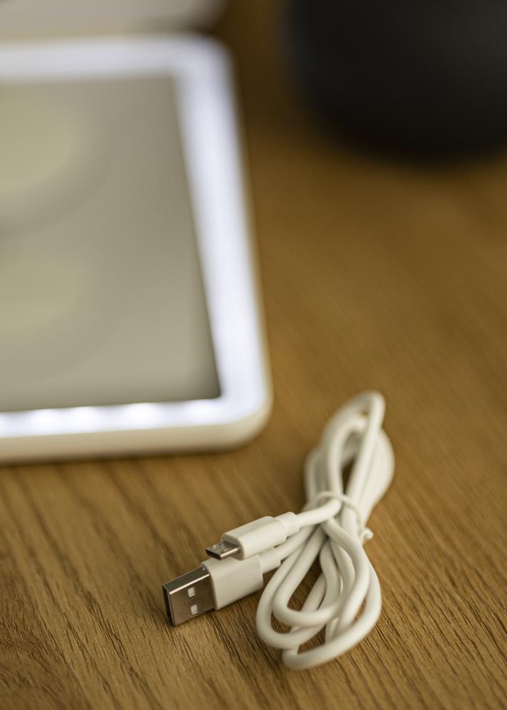 KAILA Kozmetické zrkadlo Travel LED Nabíjatelný Biela 19x25 cm