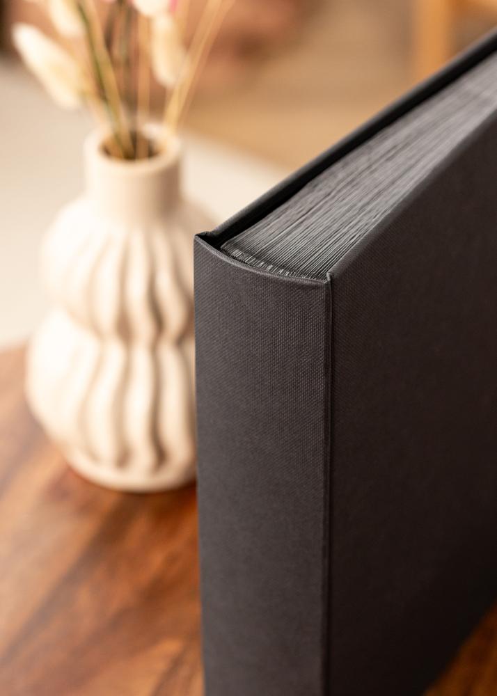 Wiro Album Cierna - 30x30 cm (100 Cierna Strany / 50 listov)