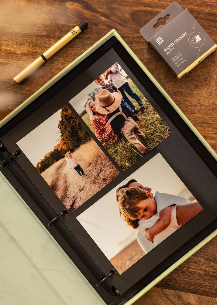 KAILA HI LITTLE ONE Mäta - Coffee Table Photo Album (60 Cierna Stránky)