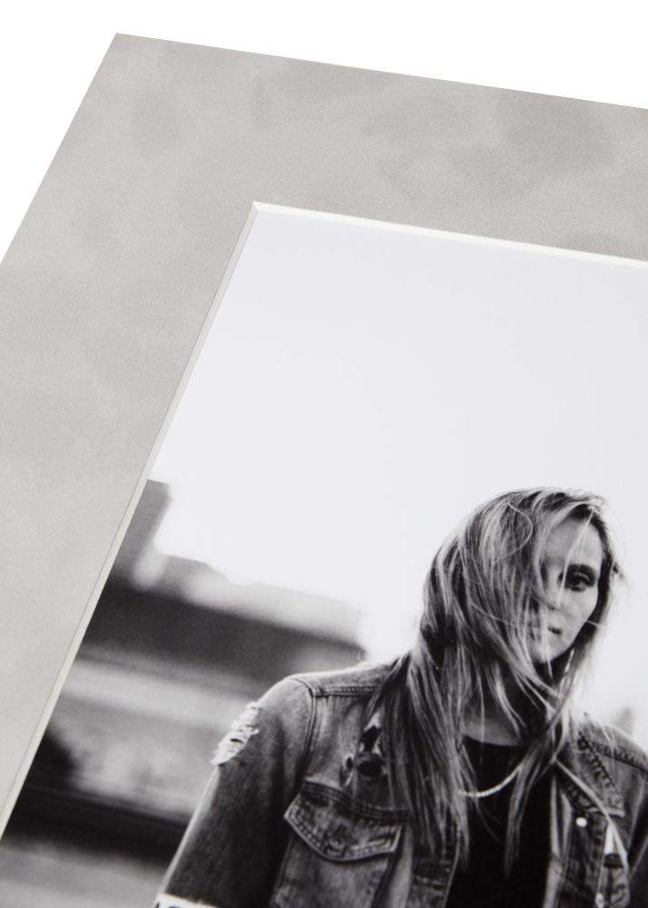 Pasparta Suede Smoke - Na mieru