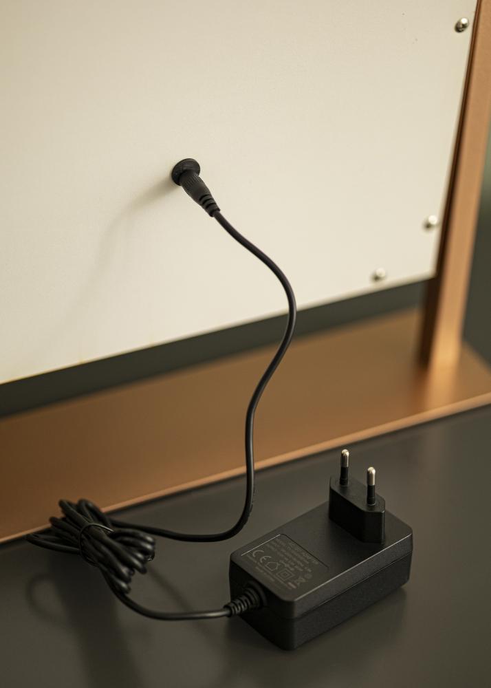 KAILA Kozmetické zrkadlo Stand LED Ružovo-zlatá 30x41 cm