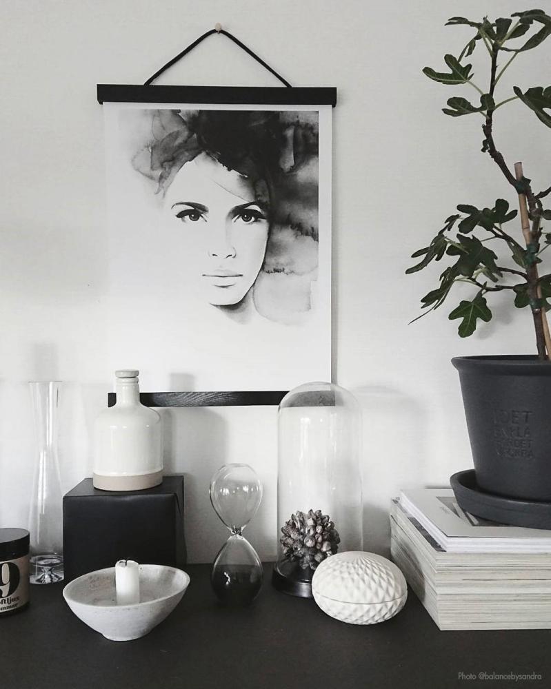 Plagátové lišty Cierna - 30 cm