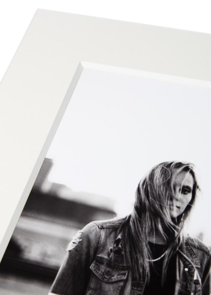 Pasparta Biela 3 mm Biely stred - Na mieru