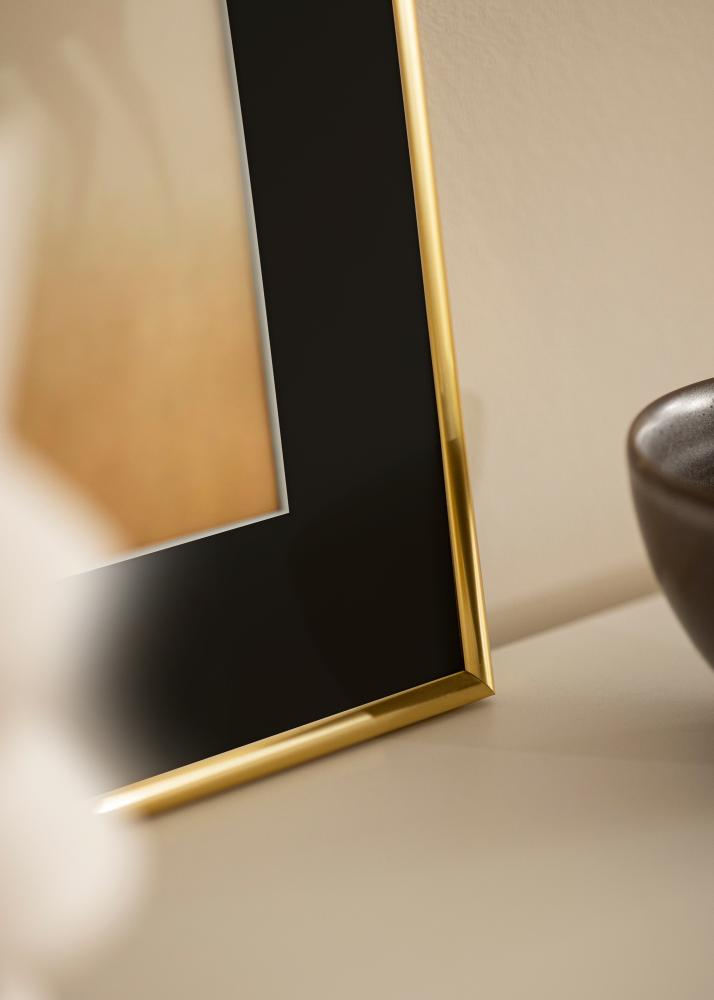 Rám Victoria Zlatá 30x40 cm - Pasparta Cierna 20x28 cm