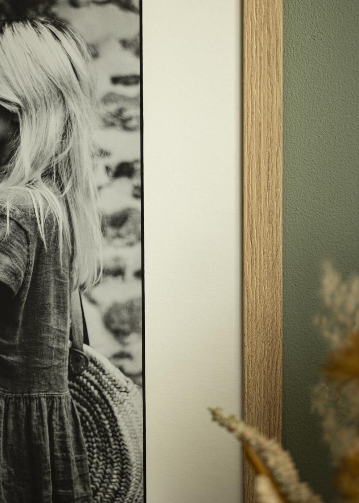 Pasparta Biela Cierny stred 24x30 cm (17x23 cm)