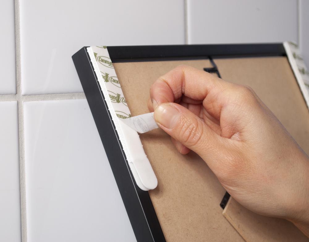 3M Command Narrow Držiak na rámy Biela - 5 kg