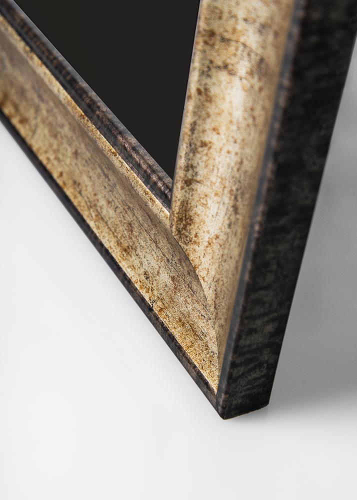 Rám Saltsjöbaden Antická zlatá 40x60 cm - Pasparta Cierna 32,9x48,3 cm (A3+)