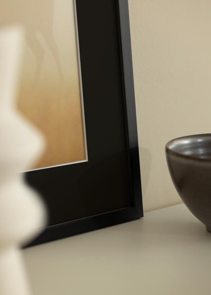 Rám Edsbyn Cierna 40x70 cm - Pasparta Cierna 28x58 cm