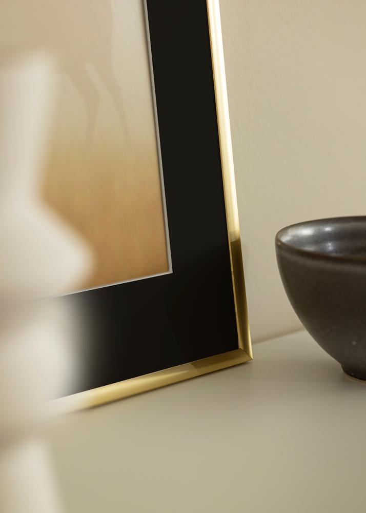 Rám New Lifestyle Zlatá 30x40 cm - Pasparta Cierna 21x29,7 cm (A4)