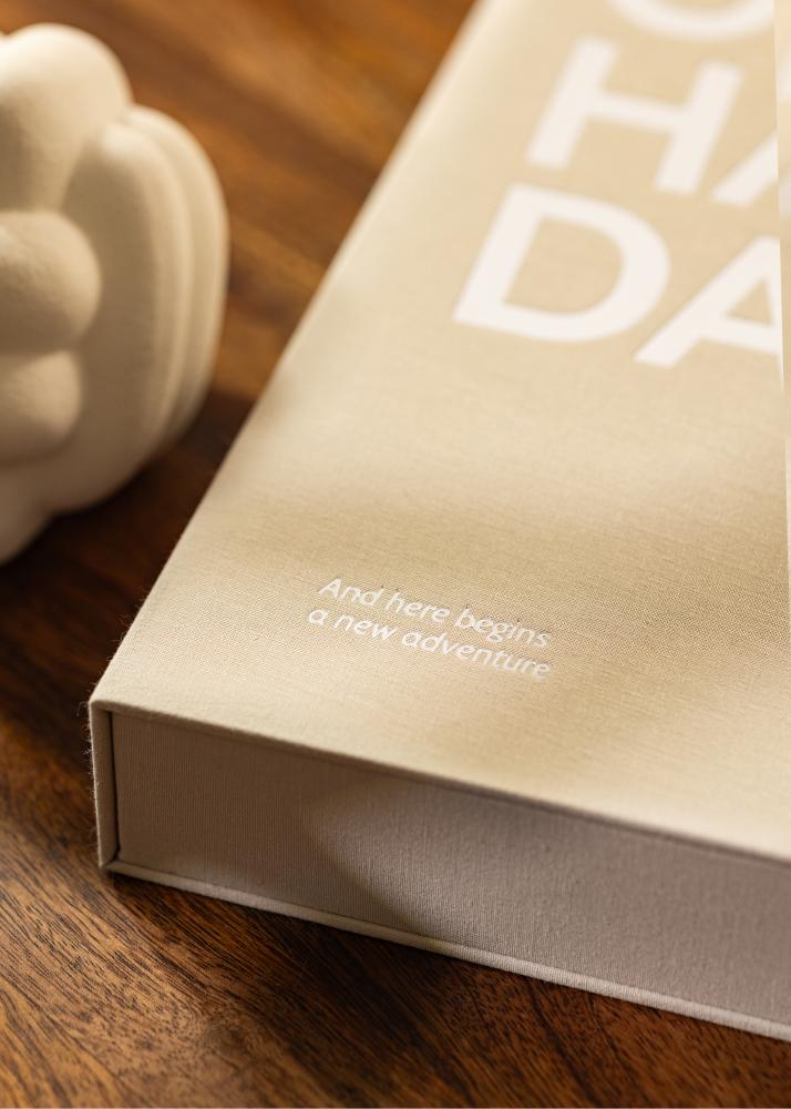 KAILA OH HAPPY DAY Grey - Coffee Table Photo Album (60 Cierna Stránky)