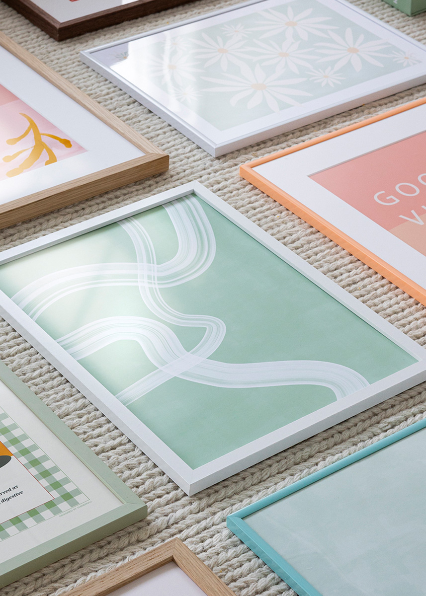 Pozrieť všetkých 25 farieb »